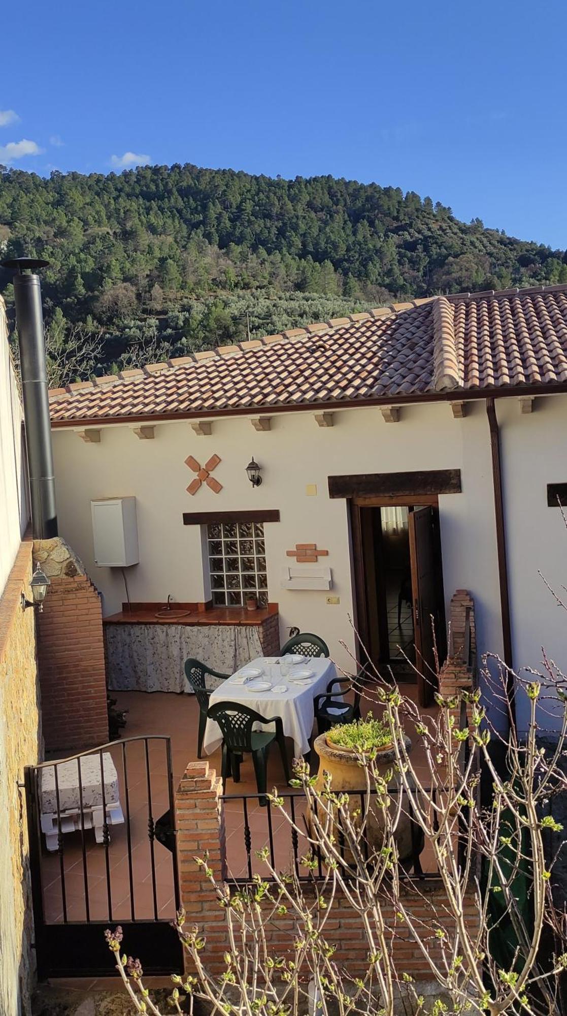 Casa Rural Las Nogueras Caserio Arroyofrio Екстер'єр фото